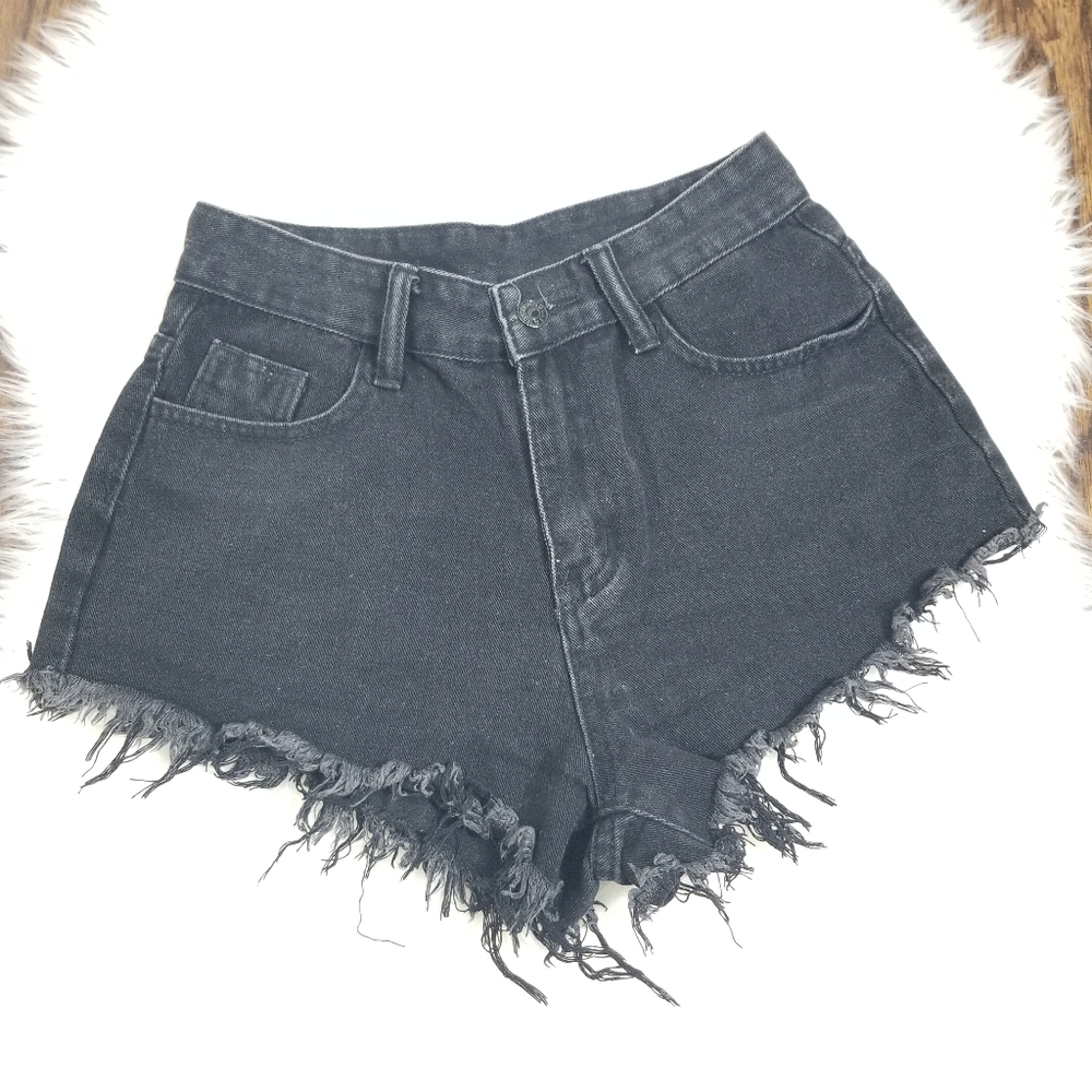SHEIN Black High Rise Torn Jean Shorts Summer Booty Shorts Pockets Size Small